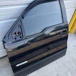 2009-2014 Ford F-150 Front Driver Door Paint Code UH