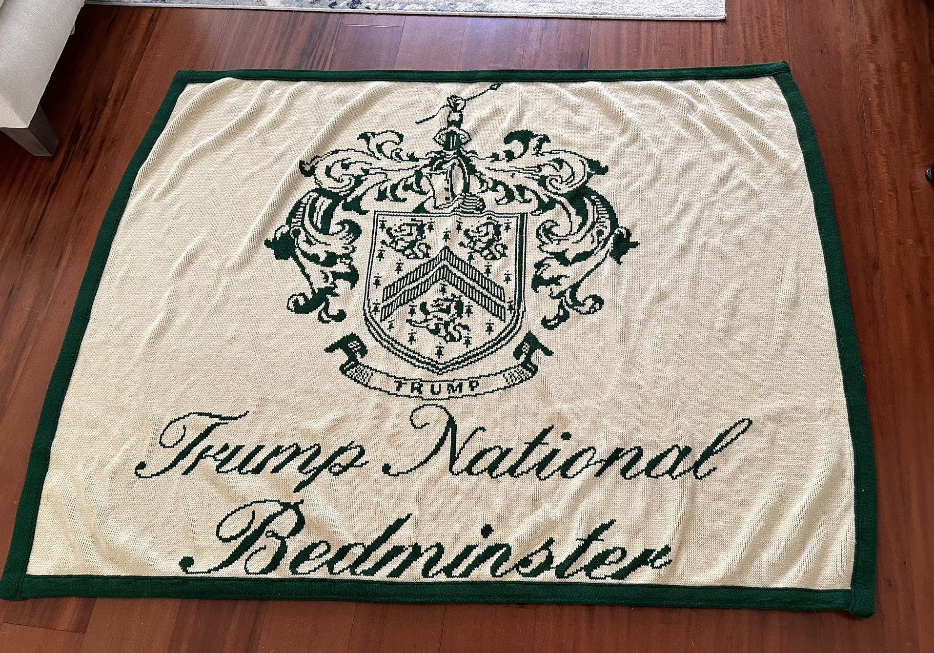 Rare! Vintage Trump National Bedminster 50x63 Throw Blanket 