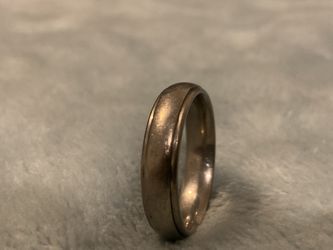 Titanium Ring Make Offer 