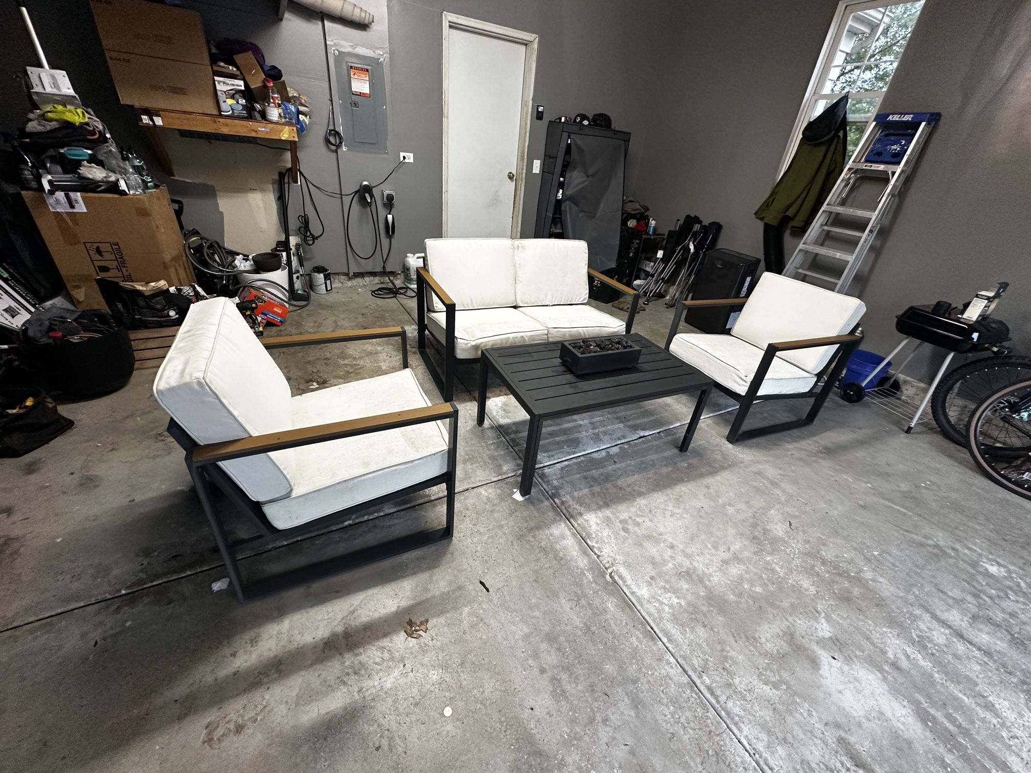 Outdoor Furniture Set