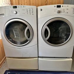 GE Washer And Electric Dryer 