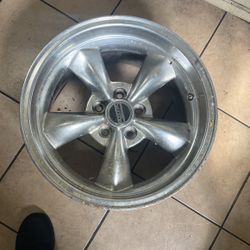 17 Inch Staggered Wheels