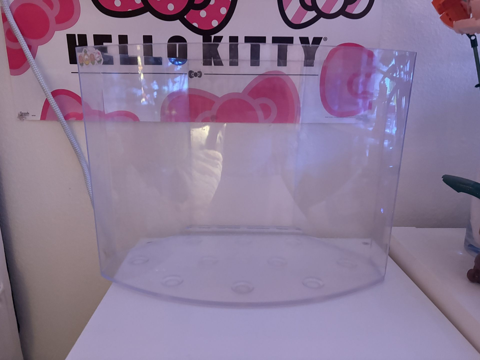 5 Gallon Corner Fish Tank