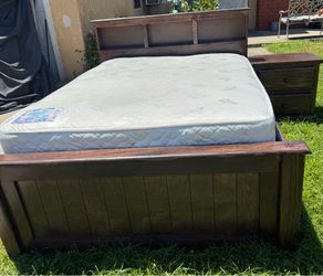 Beutiful full size bed with good mattress set and night stand