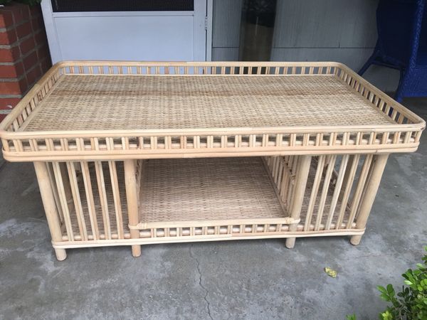 Beautiful Bamboo Mini Bar Coffee Table In Perfect Condition This Beautiful Bamboo Mini Bar Coffee Table In Perfect Condition This Is Amazing You Re Gonna Love It Furniture San Mateo Ca Offerup