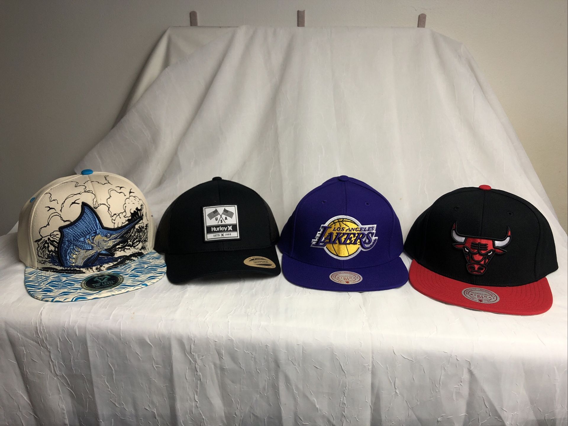 5 Brand New Hats. Mitchell And Ness and More. 