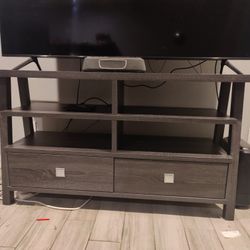 TV Stand - Crown Mark