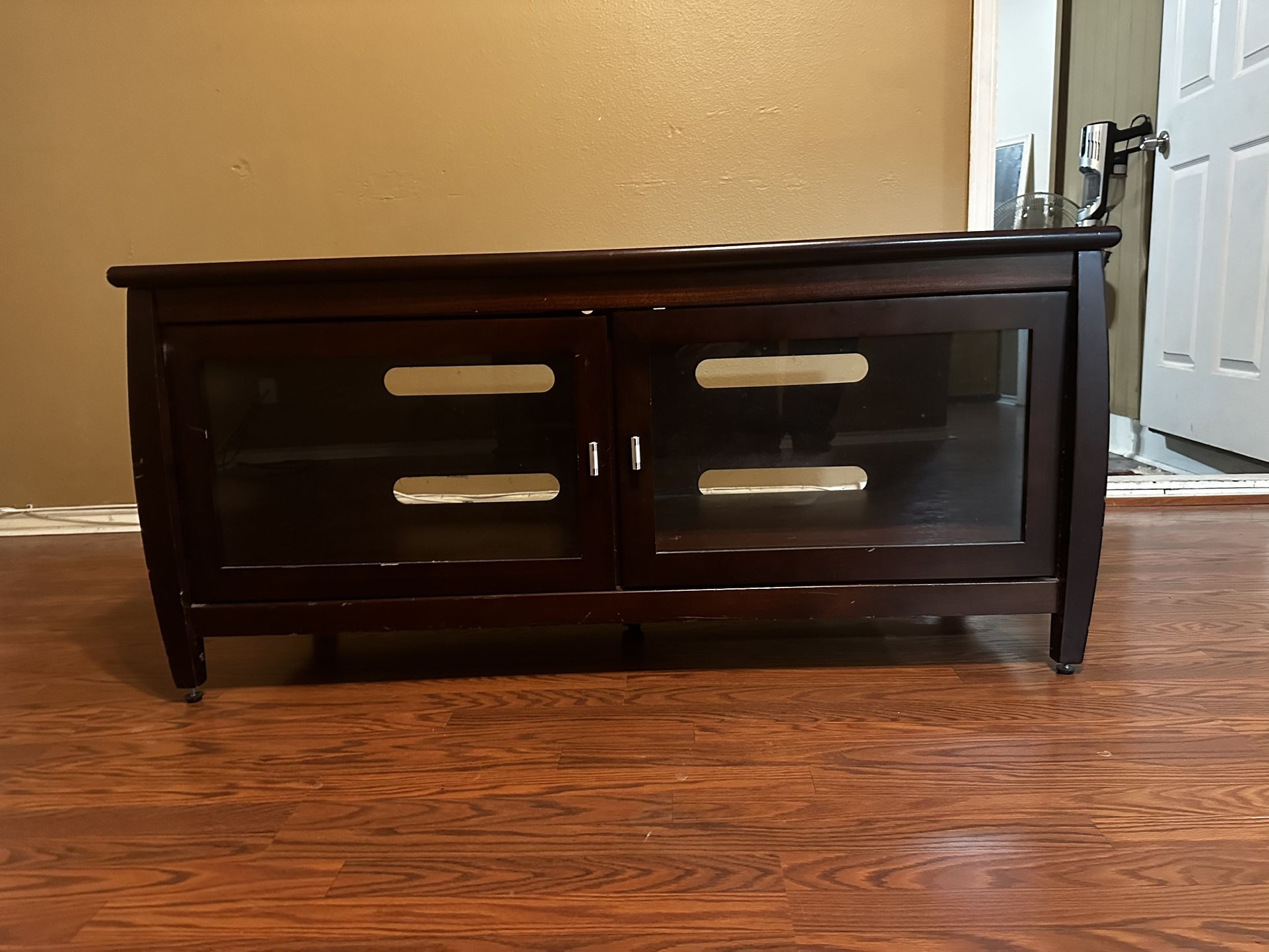 Solid Wood TV Stand
