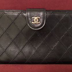 Chanel Vintage Lambskin Wallet