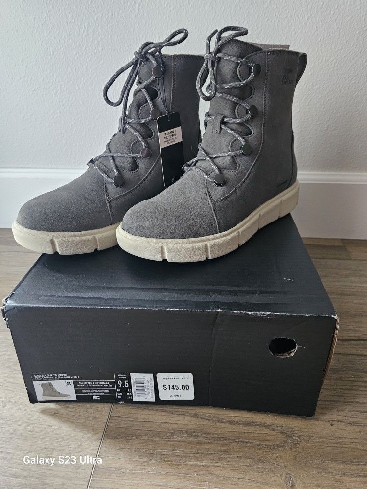 Brand New Women's Sorel Explorer III Joan Boots 9.5 