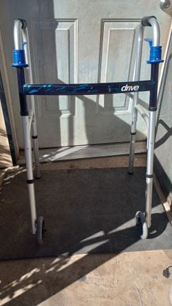 Medical Walker adjustable height.. light weight..