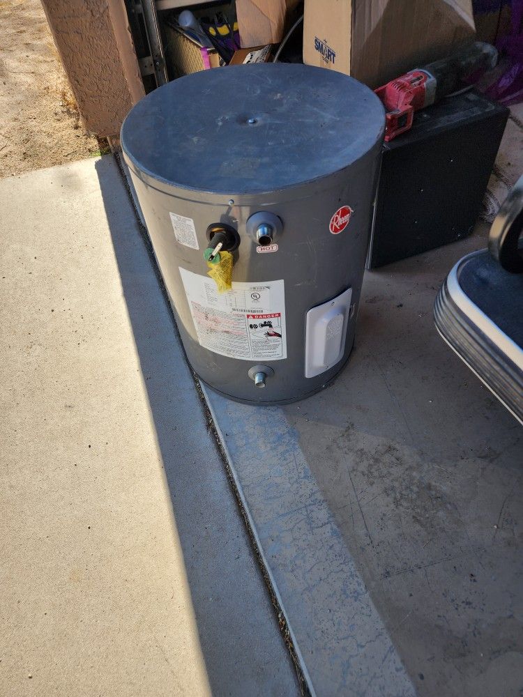 20 gallon electric water heated