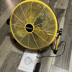 Geek Aire Rechargeable Outdoor High Velocity Camping Floor Fan, 16” Portable Battery Powered Fan with Metal Blade for Garage Camping Gear Accessories