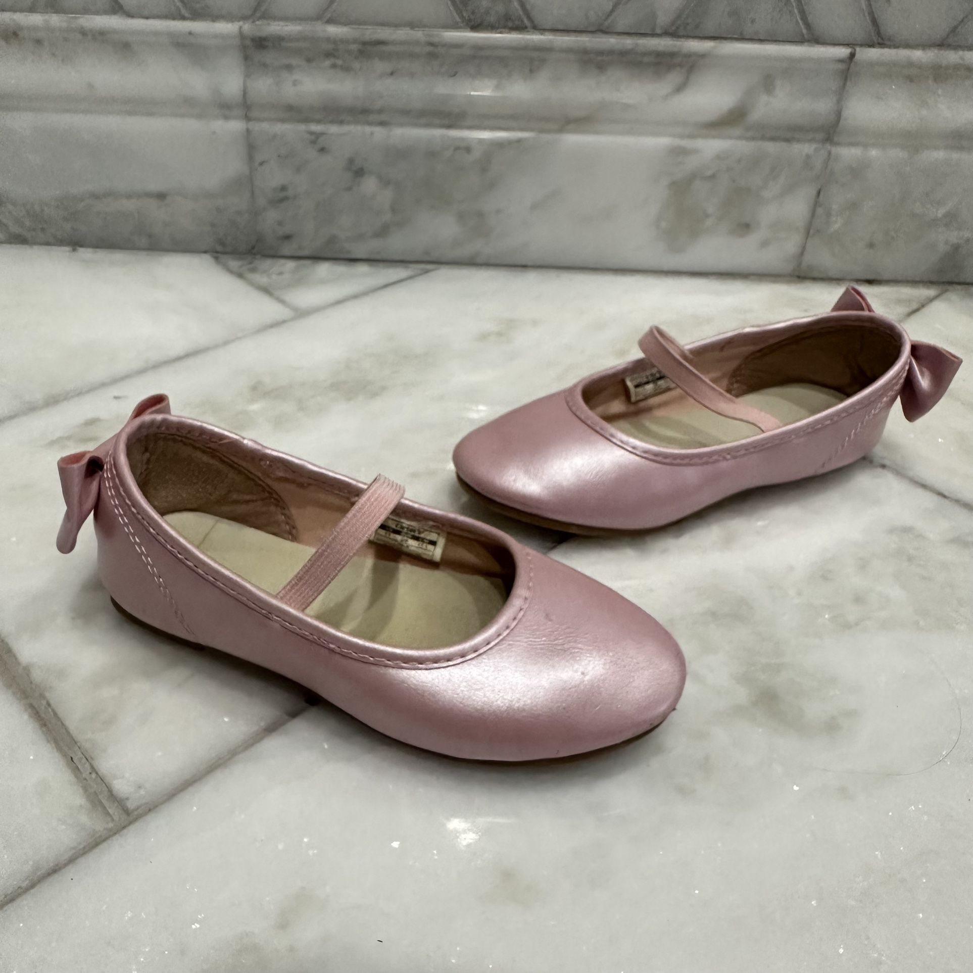 Size 11 Toddler Girls Pink Shimmer Ballet Style Dress Shoes