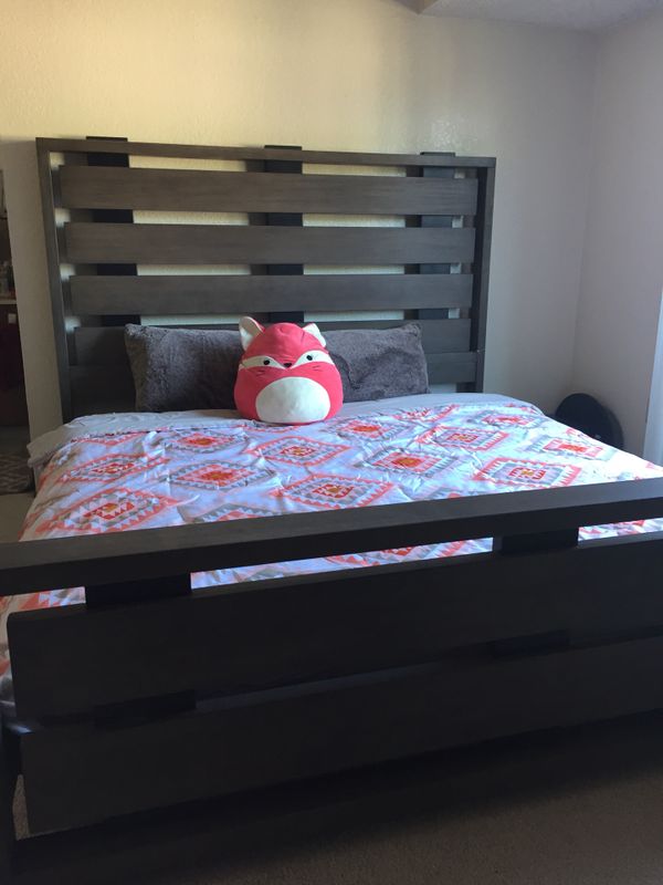 King Size Bed In Mint Condition With Frame And Mattress Only 600 King Size Bed In Mint Condition With Frame And Mattress Only 600 For Fremont Ca Offerup