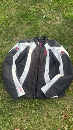 Riding jacket like new!! size medium