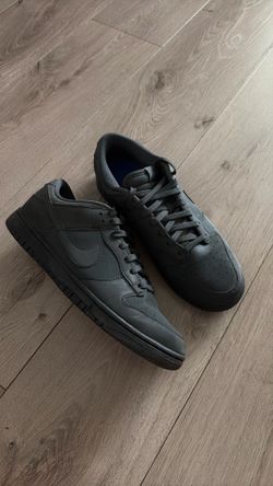 Nike dunk cyber women size 12.5 / men 11