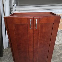 24 Inch Upper Cabinet 