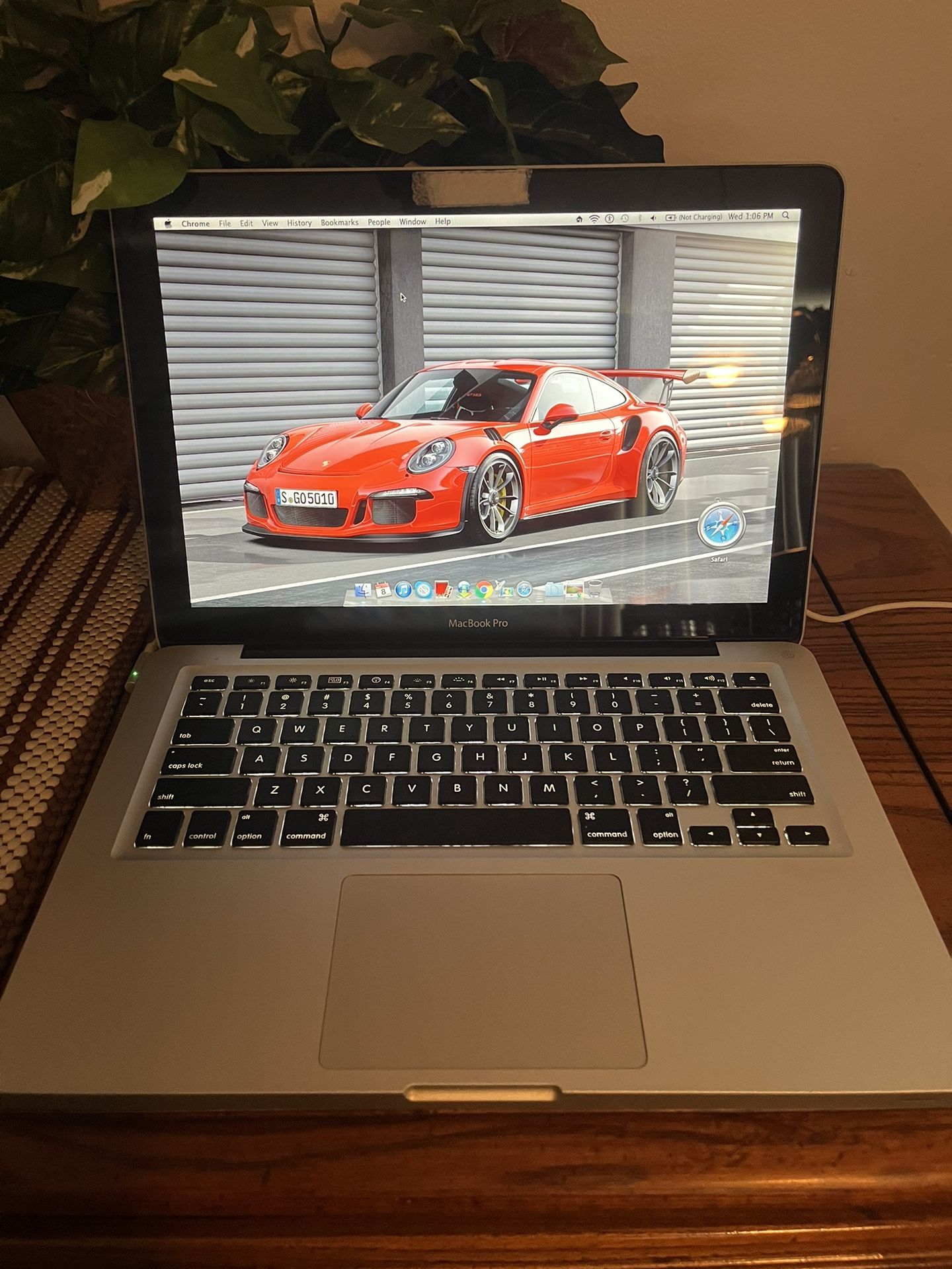 Old Mac Book Pro