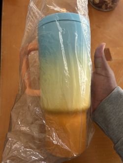 Multi-color Cup