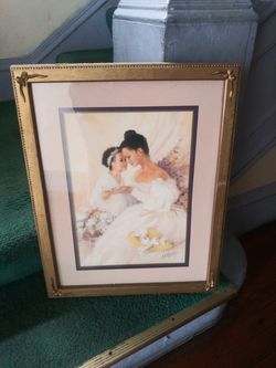 Mommy and me picture perfect for a little girl or powder room