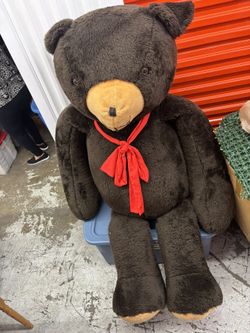 Big Teddy Bear 