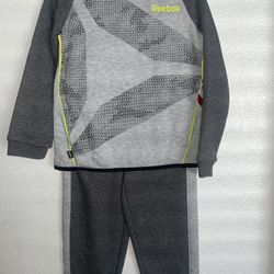 Reebok Outfit 5t