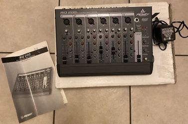 Peavey RQ 200 Powered Mixer | Musician's Friend