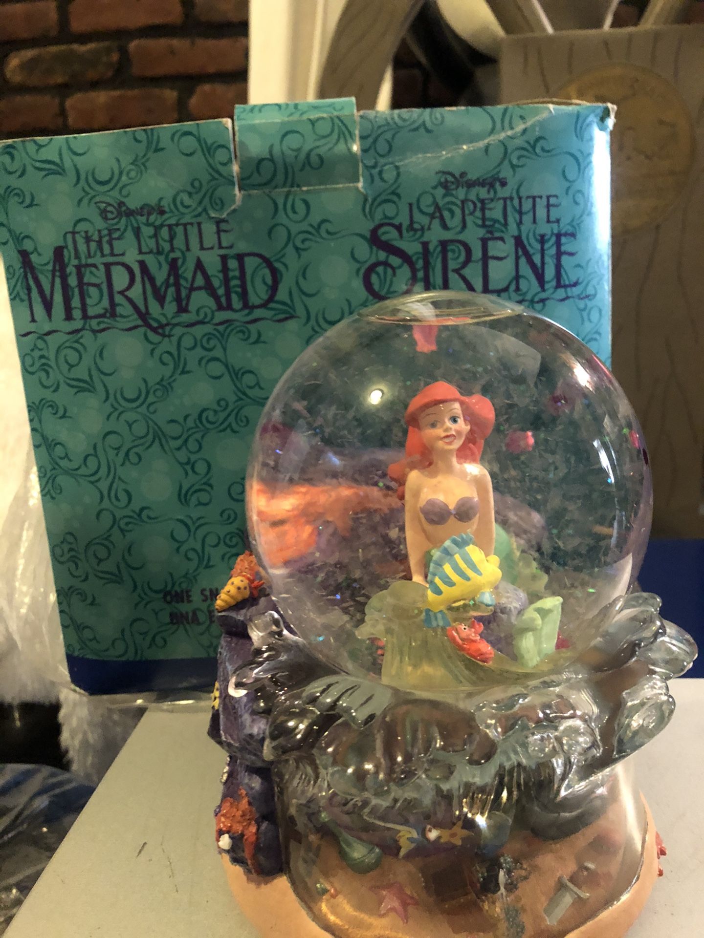 Disney little mermaid 🧜‍♀️ snow globe