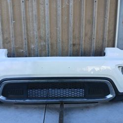 2017-2021 Jeep Grand Cherokee Front Bumper Cover OEM 