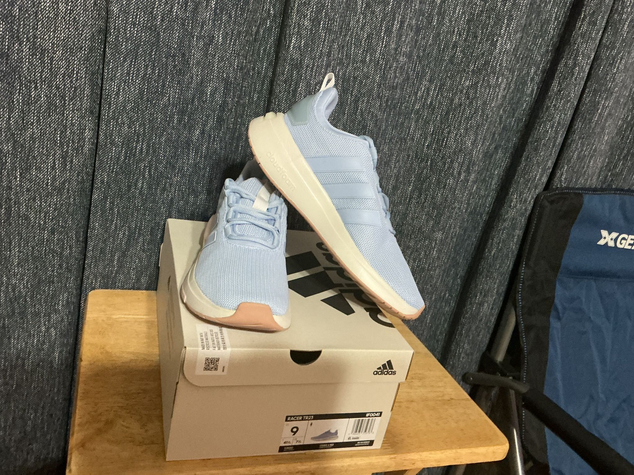 Adidas Womens Shoes Size 9