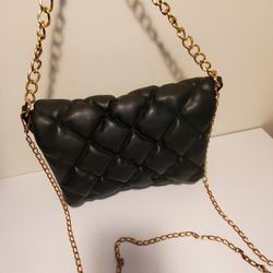 Pretty Little Thing Quilted Ladies Crossbody Handbag 