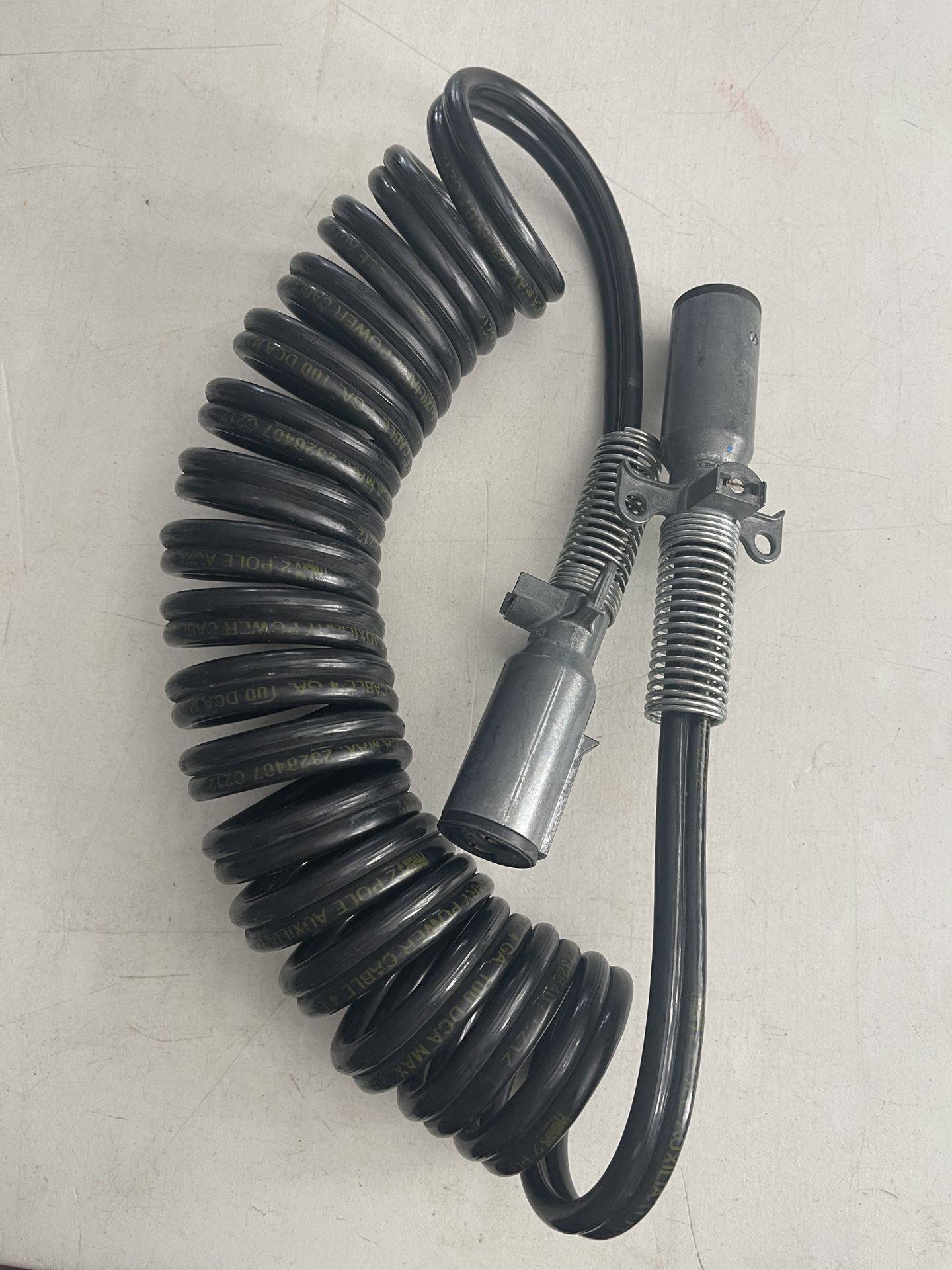 PHILLIPS DUAL POLE LIFTGATE CHARGING CABLE