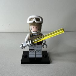 LEGO Star Wars - 2021 Luke Skywalker (Hoth) (sw1143)