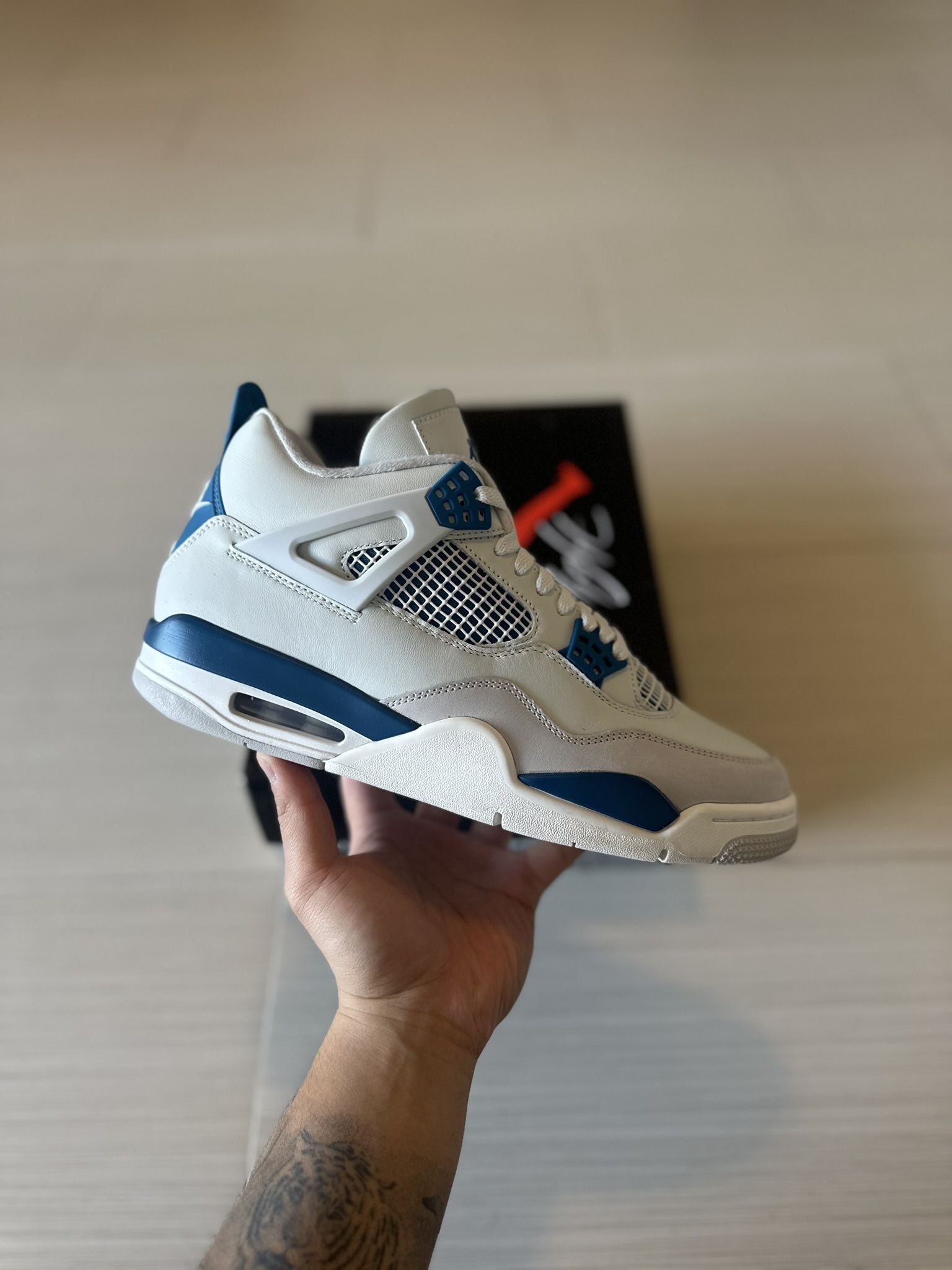 Nike Air Jordan Retro 4 Military Blue Size 10.5