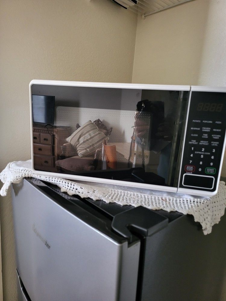 House Hold Items Mini Micro Refrigerator Etc