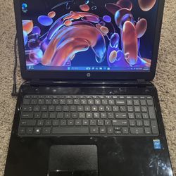 HP 15 Laptop Core i3 6gb RAM 256gb SSD