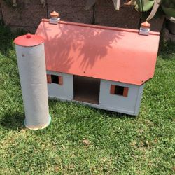 Vintage Wood Toy Barn And Silo (Large)