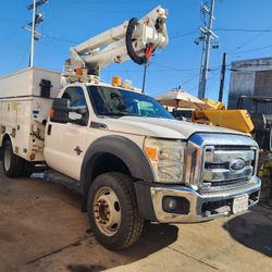2012 Ford F550 4x4 Altec AT37-G Bucket Truck