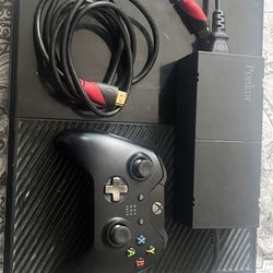 Xbox one with controller, HDMI and power supply 