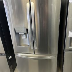 LG ThinQ French Door Refrigerator In Stainless Steel 