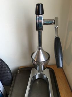 Manual Lever Press Citrus Juicer