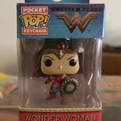 NEW Wonder Woman POP!  Pocket Keychain Vinyl Figure