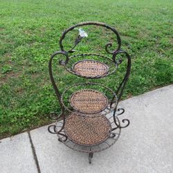 Wrought Iron Wicker Fruit 3-Tier Basket Rack Stand Antique Brass Color
