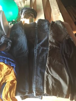 Size 8 4 pants 7 shirts