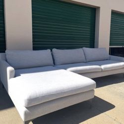 All Modern Sectional Couch 🛻Delivery Available🛻