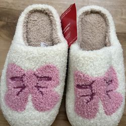 Kids slippers