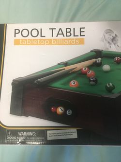Tabletop pool table