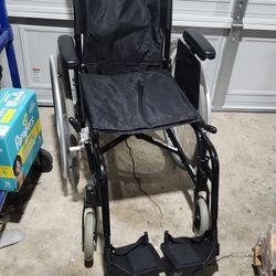 Wheelchair 