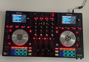 Numark NV Serato DJ controller